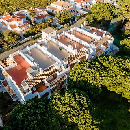 Casa Falesia T2 - Garden View - 5 Min From The Beach - Wifi Оллюш-де-Аґуа Екстер'єр фото