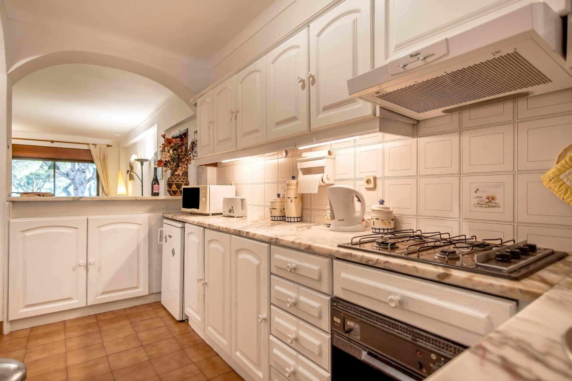 Casa Falesia T2 - Garden View - 5 Min From The Beach - Wifi Оллюш-де-Аґуа Екстер'єр фото