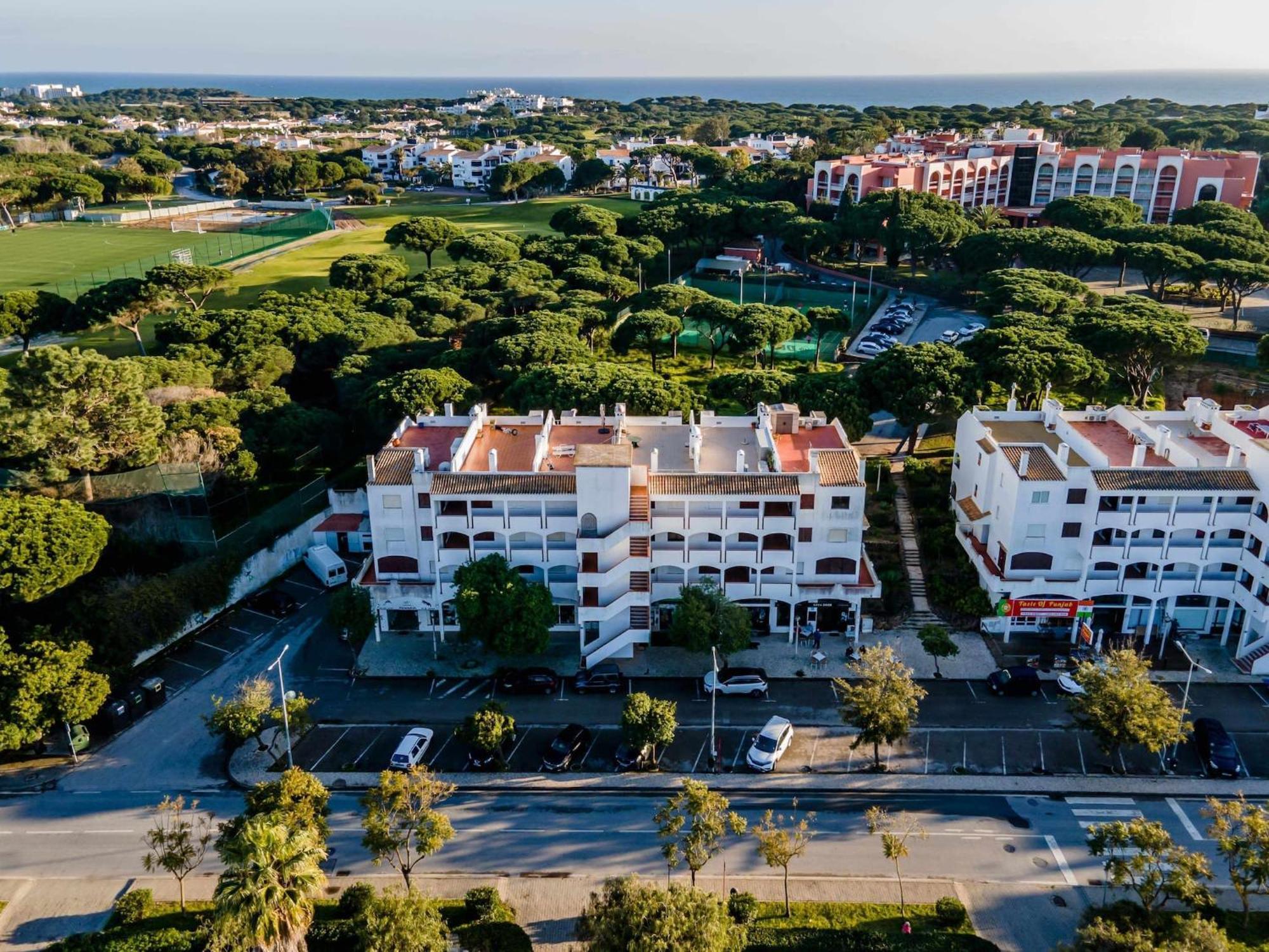 Casa Falesia T2 - Garden View - 5 Min From The Beach - Wifi Оллюш-де-Аґуа Екстер'єр фото